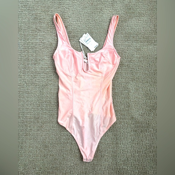 NWT Good American Pink Satin Bodysuit, Size 1 (small) - Picture 1 of 3